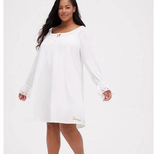 TORRID - OUTLANDER WHITE SASSENACH NIGHT GOWN